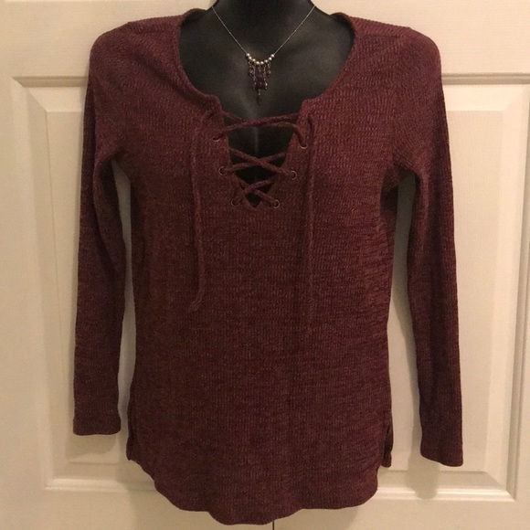 American Eagle Outfitters Tops - American Eagle Plum heather lace-up top small American Eagle Outfitters Tops - American Eagle Plum heather lace-up top small